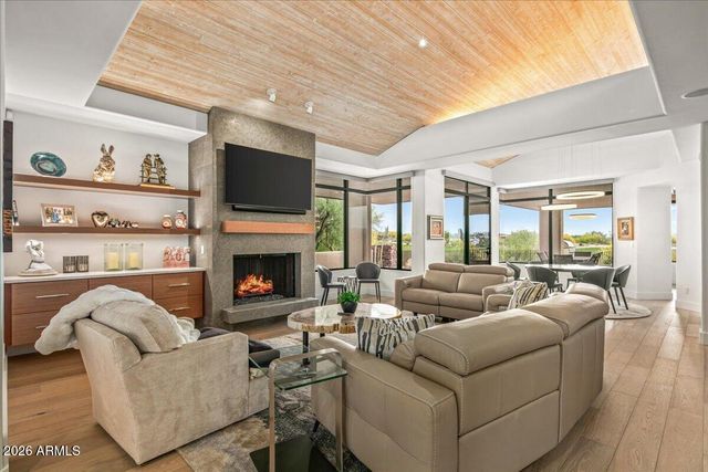 9937 E TAOS Drive, Scottsdale, AZ 85262