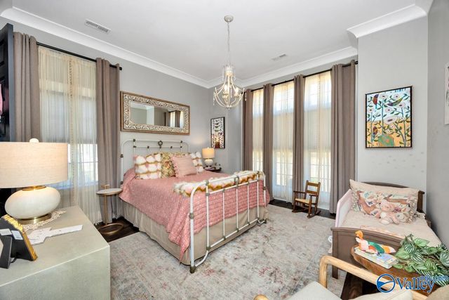 112 Bishop Bend Drive, Huntsville, AL 35806