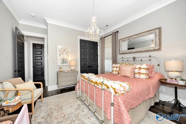 112 Bishop Bend Drive, Huntsville, AL 35806