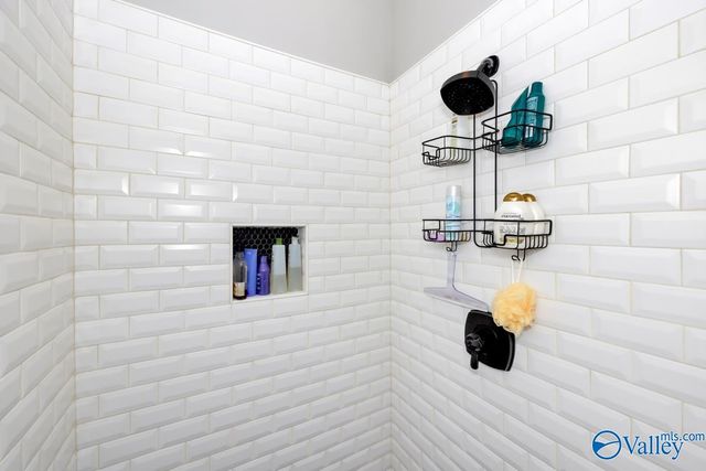 112 Bishop Bend Drive, Huntsville, AL 35806