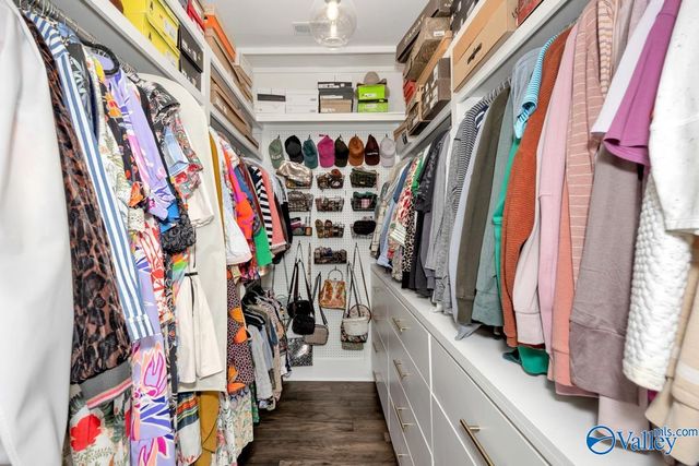 112 Bishop Bend Drive, Huntsville, AL 35806