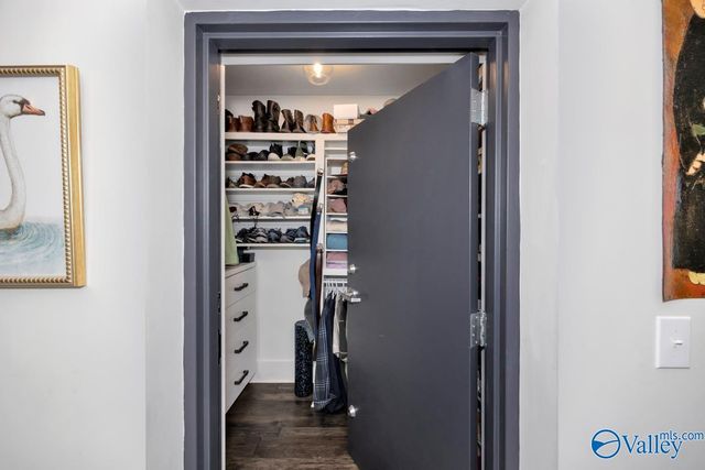 112 Bishop Bend Drive, Huntsville, AL 35806