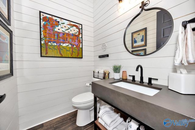 112 Bishop Bend Drive, Huntsville, AL 35806