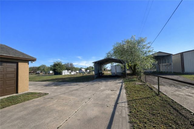 4005 Ridge, Robstown, TX 78380