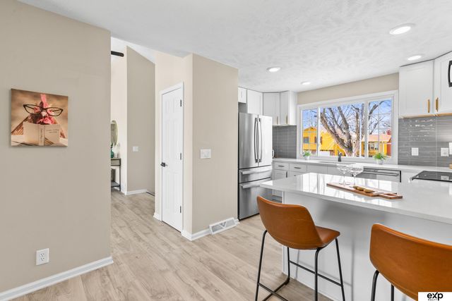 6521 S 139Th Avenue Circle, Omaha, NE 68137