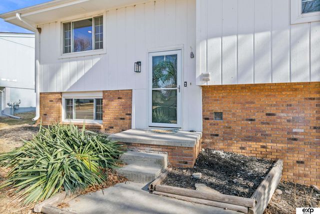 6521 S 139Th Avenue Circle, Omaha, NE 68137