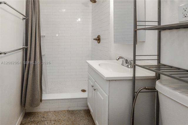206 NE 5th Ave, Dania Beach, FL 33004