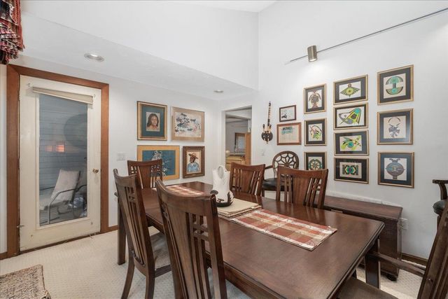 5 Tsienneto Rd Unit 47, Derry, NH 03038