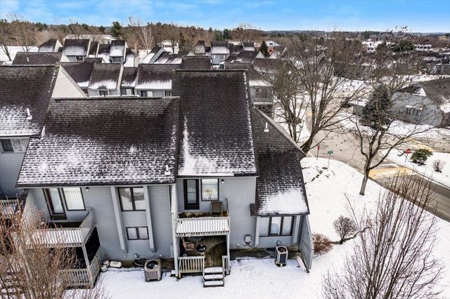 5 Tsienneto Rd Unit 47, Derry, NH 03038