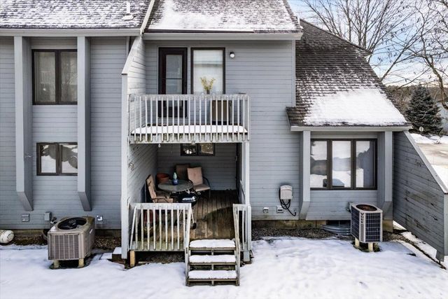 5 Tsienneto Rd Unit 47, Derry, NH 03038