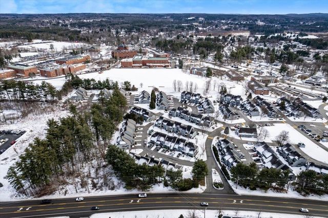 5 Tsienneto Rd Unit 47, Derry, NH 03038