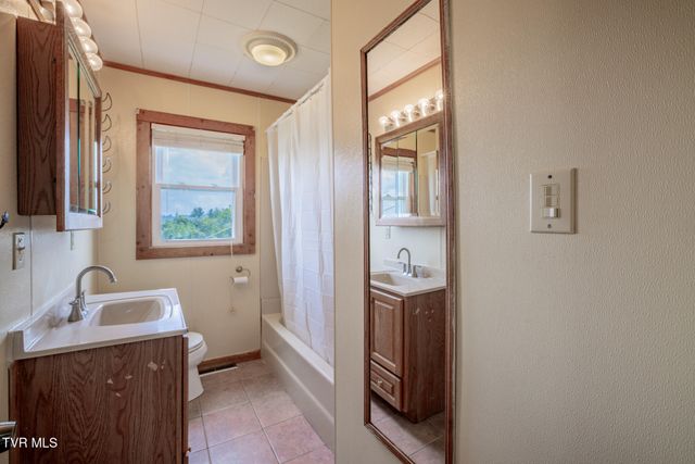 3433 Adaline Street, Kingsport, TN 37660