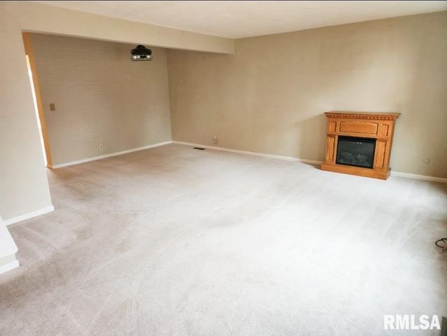 4333 W SHAWNDA Court, Peoria, IL 61615