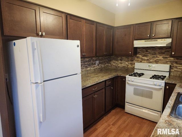 4333 W SHAWNDA Court, Peoria, IL 61615