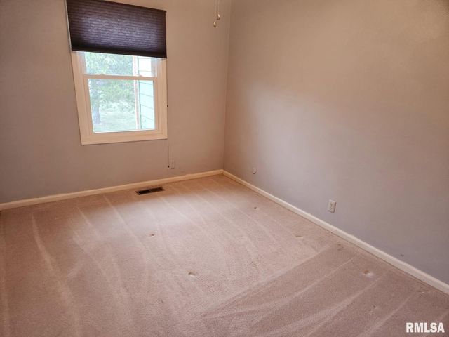 4333 W SHAWNDA Court, Peoria, IL 61615