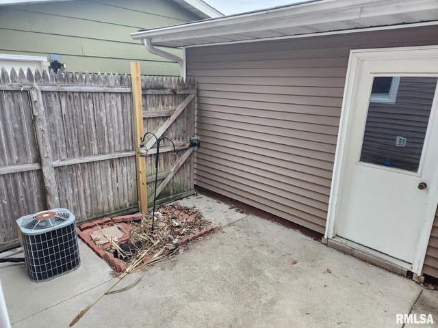 4333 W SHAWNDA Court, Peoria, IL 61615