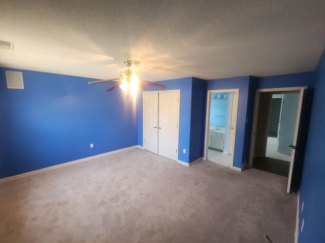 2495 YESTER OAKS DR, Germantown, TN 38139