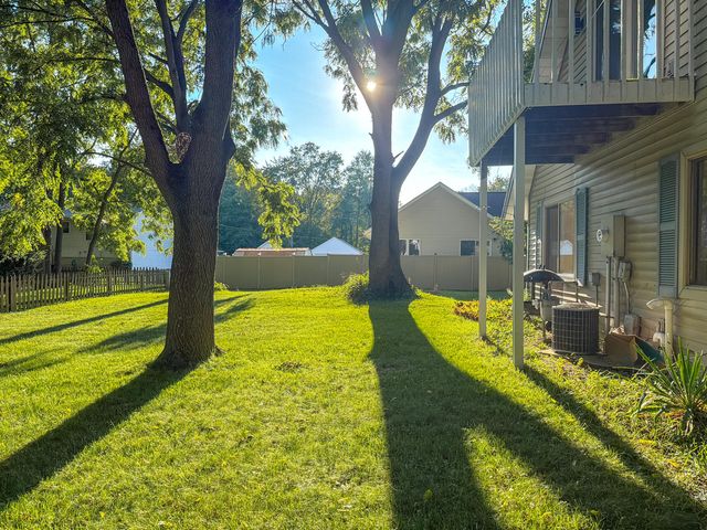1623 E Coolspring Avenue, Michigan City, IN 46360