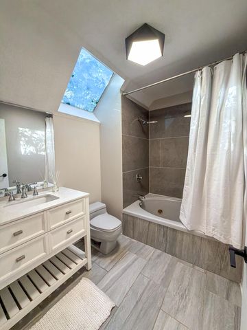 1623 E Coolspring Avenue, Michigan City, IN 46360
