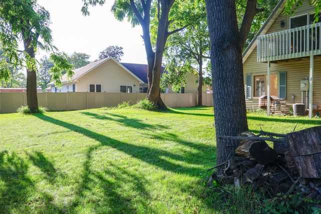 1623 E Coolspring Avenue, Michigan City, IN 46360