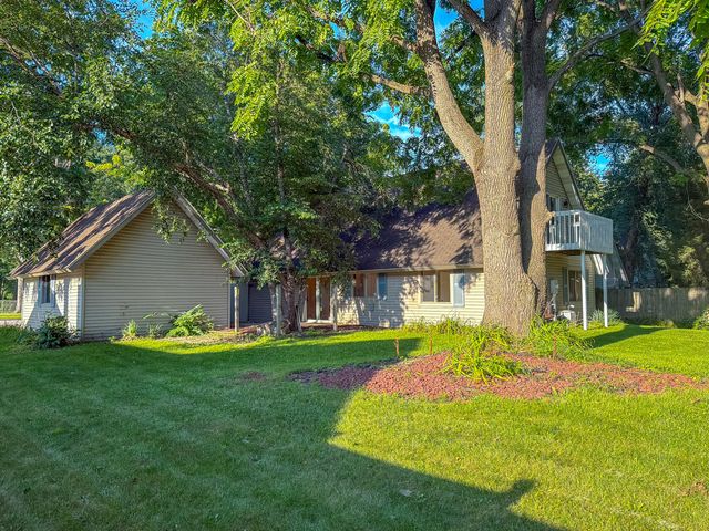 1623 E Coolspring Avenue, Michigan City, IN 46360