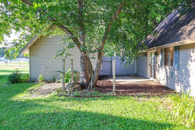 1623 E Coolspring Avenue, Michigan City, IN 46360