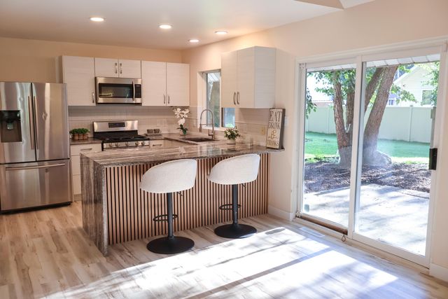 1623 E Coolspring Avenue, Michigan City, IN 46360