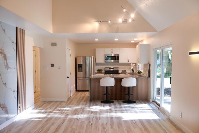 1623 E Coolspring Avenue, Michigan City, IN 46360