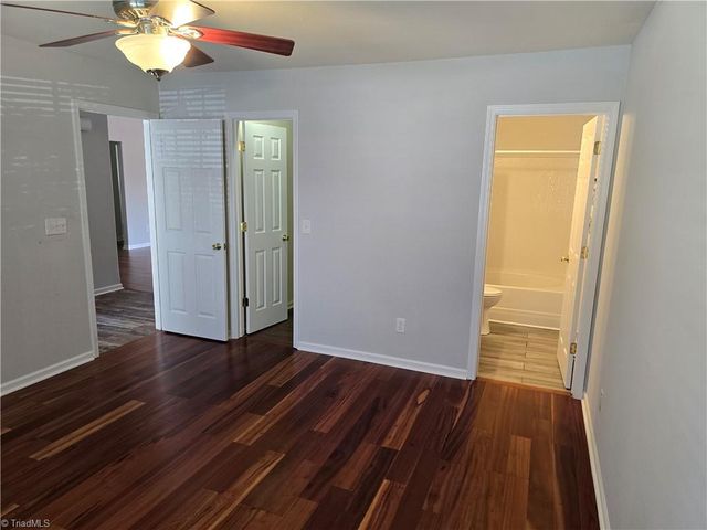 544 Lake Way, Kernersville, NC 27284