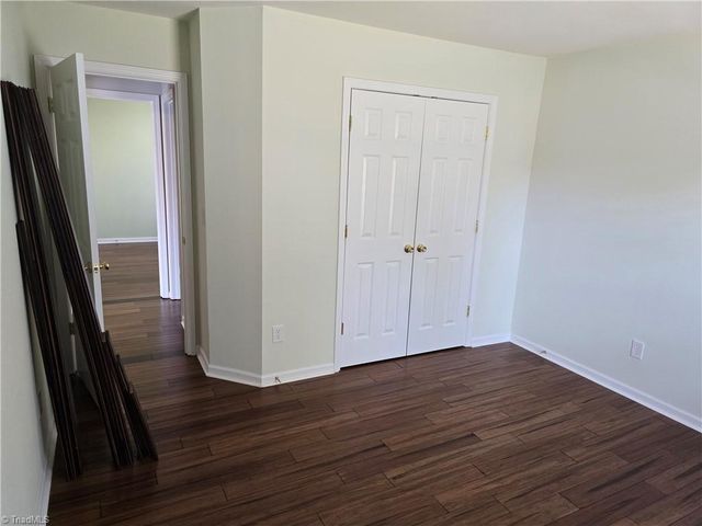 544 Lake Way, Kernersville, NC 27284