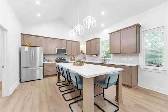 20865 Dogwood Lane, Montgomery, TX 77356