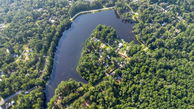 20865 Dogwood Lane, Montgomery, TX 77356