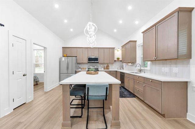 20865 Dogwood Lane, Montgomery, TX 77356
