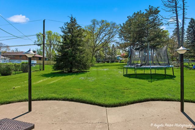 3605 Anne Street, Mchenry, IL 60050