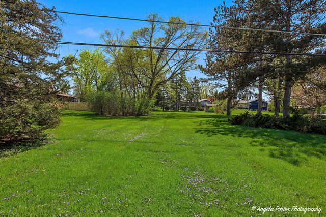 3605 Anne Street, Mchenry, IL 60050