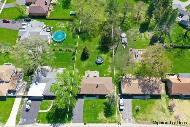 3605 Anne Street, Mchenry, IL 60050