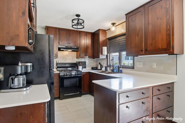 3605 Anne Street, Mchenry, IL 60050