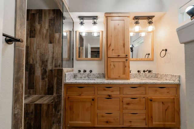 1221 Sleepy Water Court, Granbury, TX 76048