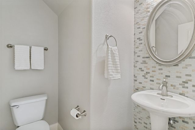 1136 Hidden Lakes Way, Rockwall, TX 75087