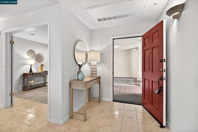 5913 Horsemans Canyon Dr 5A, Walnut Creek, CA 94595