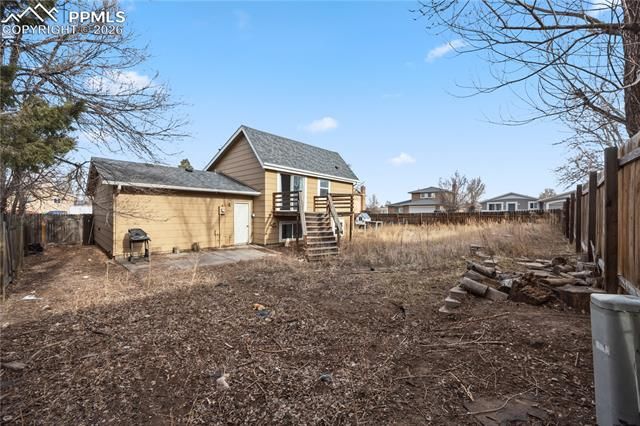 2105 Endicott Court, Colorado Springs, CO 80916