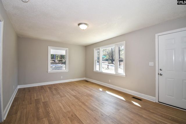 5400 Pinestraw Road, Columbia, SC 29206