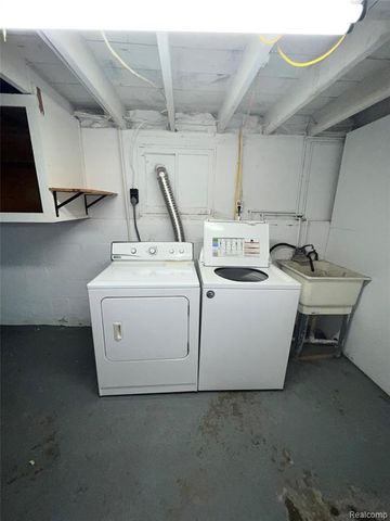 315 Storch Street, Saginaw, MI 48602