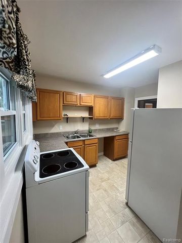 315 Storch Street, Saginaw, MI 48602