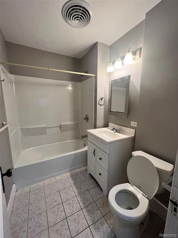 315 Storch Street, Saginaw, MI 48602