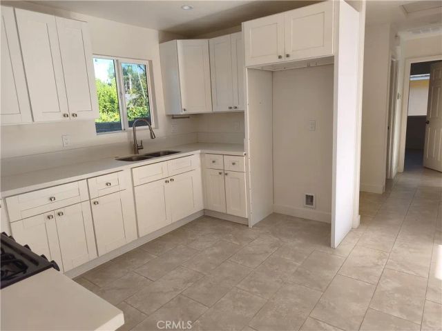 779 E Phillips Boulevard, Pomona, CA 91766
