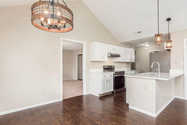 2464 Meadow Glade Drive, Hilliard, OH 43026