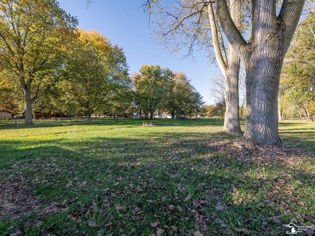 10711 Douglas Road, Bedford Twp, MI 48182