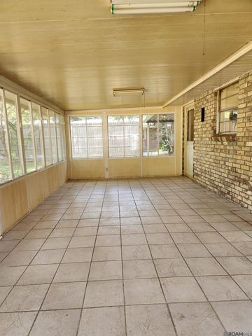 2445 N Day Dr, Baker, LA 70714
