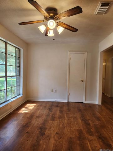 2445 N Day Dr, Baker, LA 70714